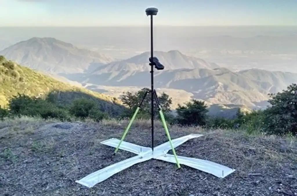 Peran Ground Control Point (GCP) dalam Akurasi: Jangkar Koordinat Bumi